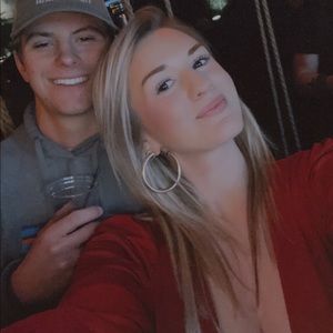 Meet your Posher, Madison